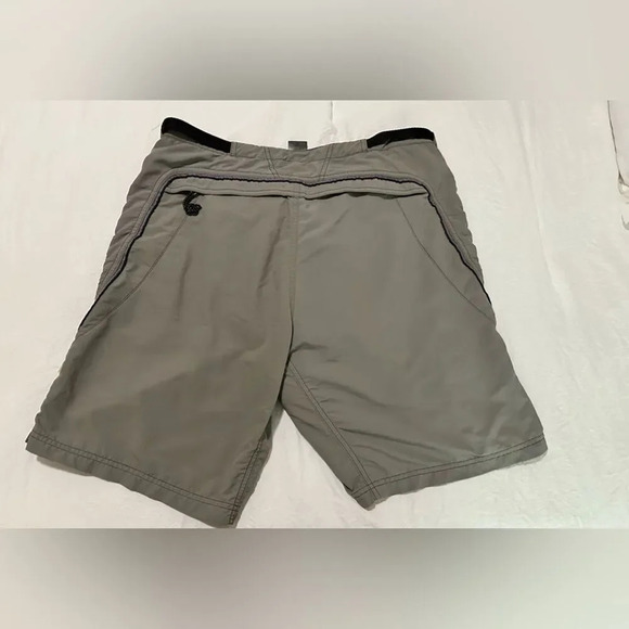 REI Men's‎ Biking Pants with cushion insert Size L Grey - Picture 4 of 6